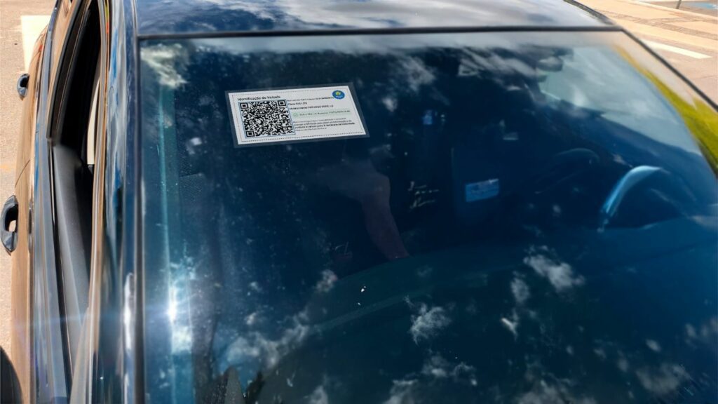 Prazo final para instalar QR Code em carros de aplicativo no DF é 23 de fevereiro