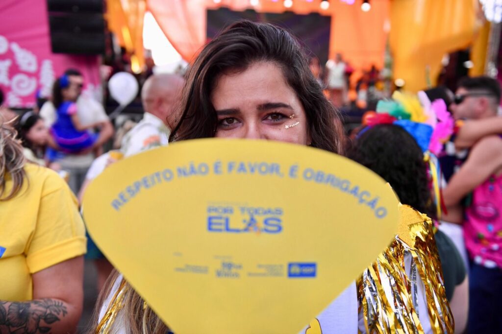 DF Folia 2026: Programa Direito Delas reforça segurança feminina no Carnaval