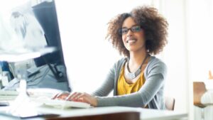 Divas no Digital abre 240 vagas gratuitas em tecnologia e empreendedorismo