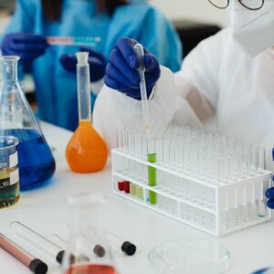 IgesDF impulsiona pesquisas científicas e destaca liderança feminina na saúde