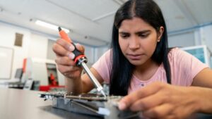 Inscrições abertas para cursos gratuitos de tecnologia no Núcleo Bandeirante