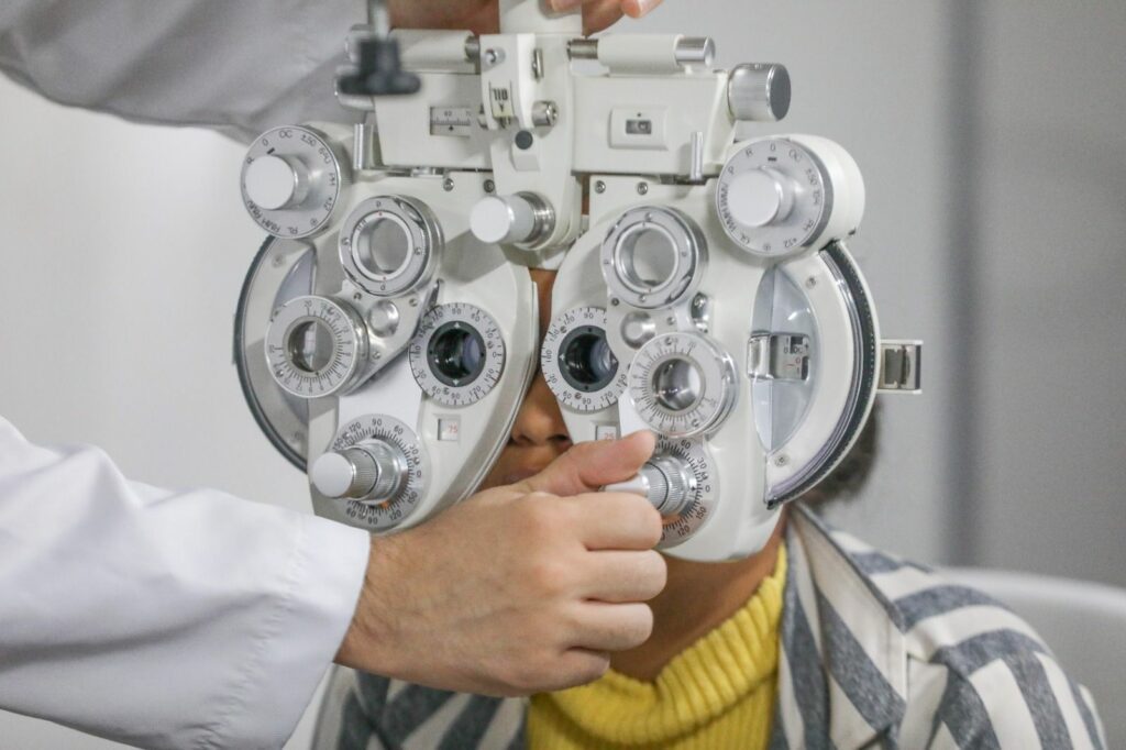 Olhar Cidadão: Projeto oferece óculos e dentista grátis para jovens do DF