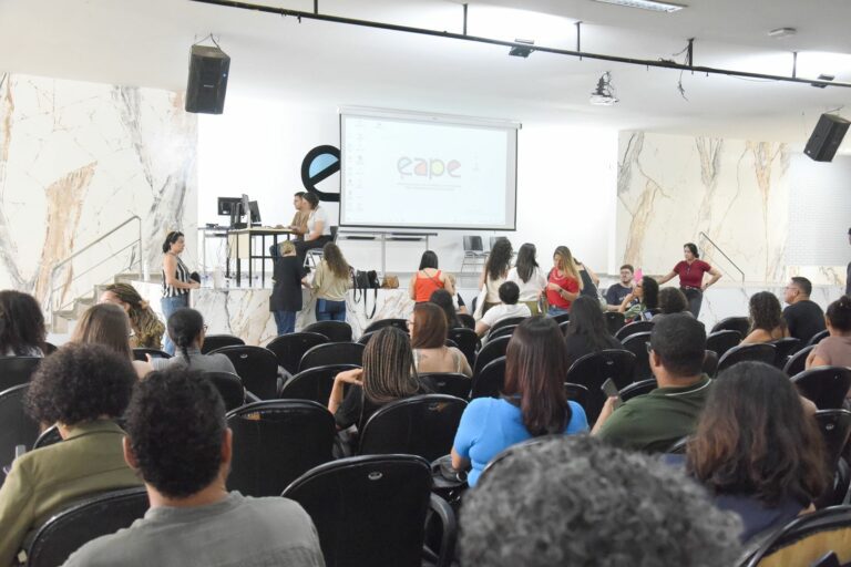 SEEDF: 3 mil professores efetivos escolhem escolas e reforçam Rede Pública do DF