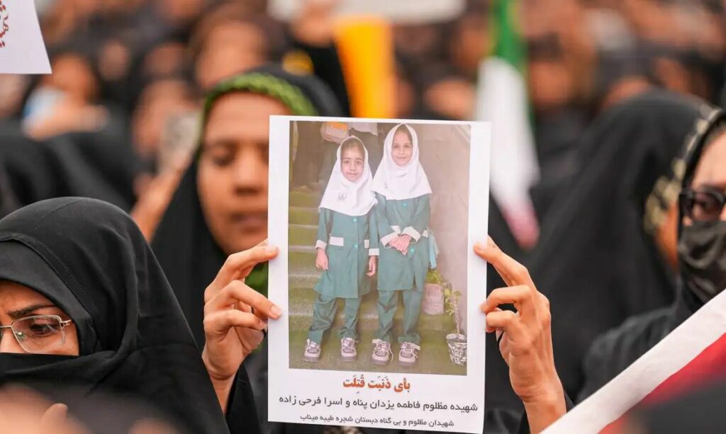 Ataque a escola de meninas no Irã mata 168 crianças e expõe horrores da guerra