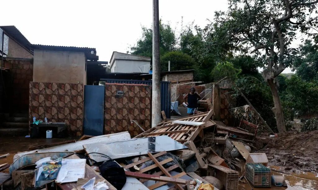 Defensoria oferece auxílio jurídico a vítimas das chuvas em Minas Gerais