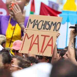 Entenda o que é 'Redpill' e os riscos dos discursos de ódio contra mulheres