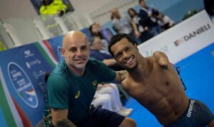 Gabrielzinho conquista cinco medalhas no World Series de Natação