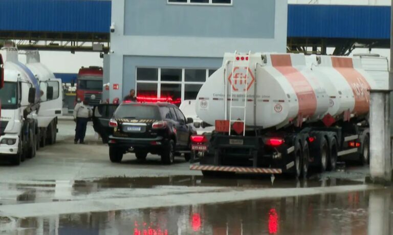 Governo intensifica fiscalização contra preços abusivos em postos de combustíveis