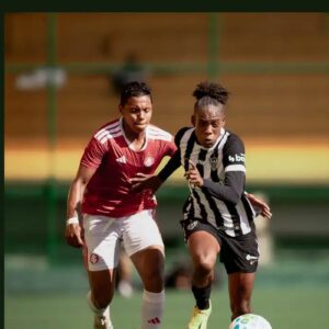 Internacional vence Atlético-MG e sobe no Brasileirão Feminino