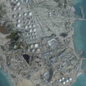 Irã ameaça retaliar ataques dos EUA com alvos nos Emirados Árabes