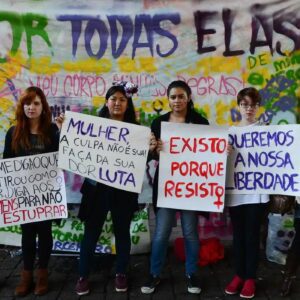 Medo de estupro atinge 82% das brasileiras, revela pesquisa inédita
