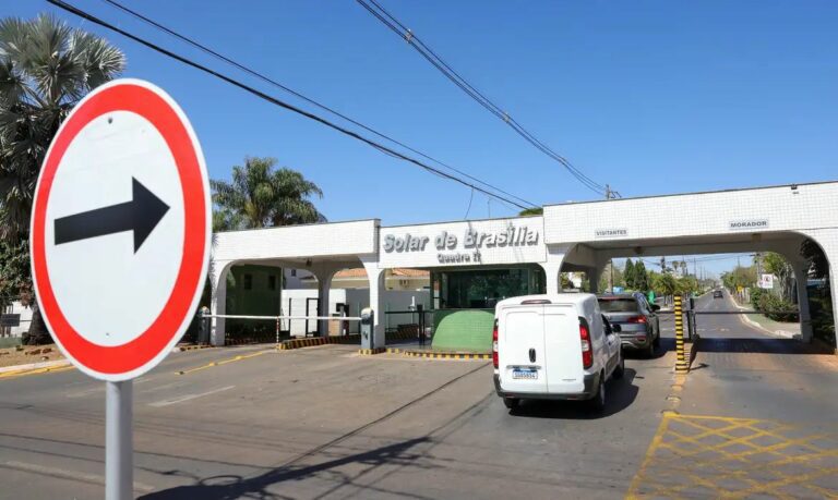 Moraes proíbe drones perto da residência de Bolsonaro em Brasília