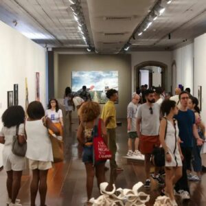 Paço Imperial celebra 40 anos com exposição de grandes nomes da arte