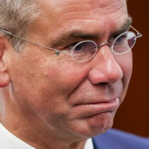 Troca de defesa de Daniel Vorcaro indica possível delação no caso Banco Master