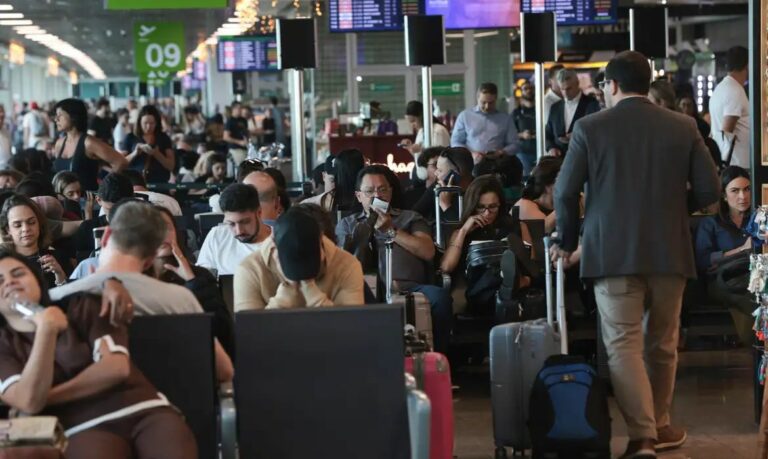 Aeroporto de Congonhas amplia horário após pane afetar 30 voos