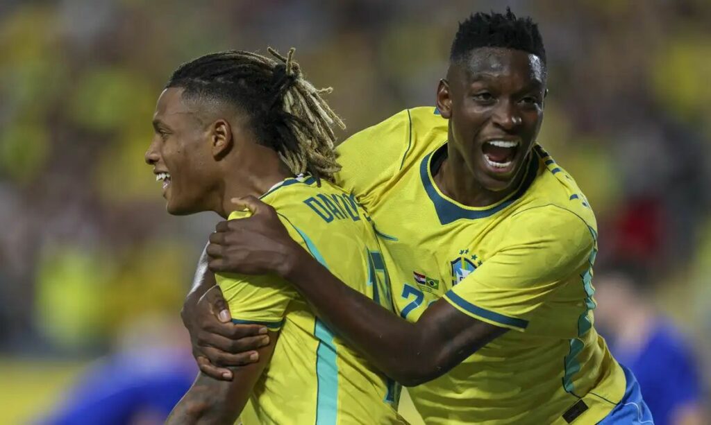 Brasil vence Croácia por 3 a 1 em último teste antes da Copa 2026