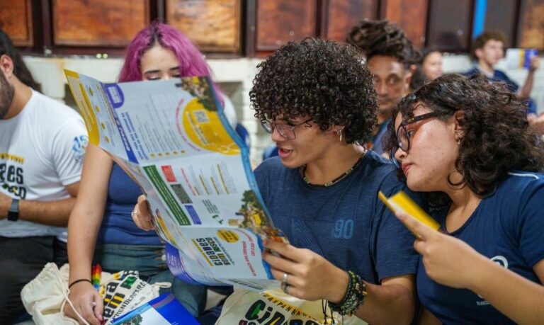 Campanha no DF educa estudantes sobre prevenção de desastres climáticos