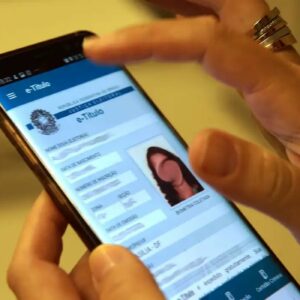 Eleitores têm até 6 de maio para regularizar título e votar em outubro