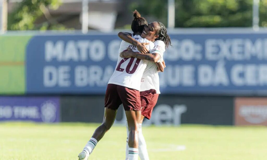 Fluminense vence Mixto-MT e sobe no Brasileirão Feminino