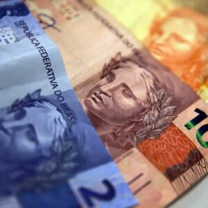 INSS inicia pagamento da primeira parcela do 13º salário para aposentados