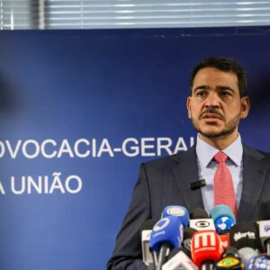 Jorge Messias recebe parecer favorável para vaga no STF no Senado