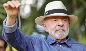 Lula realiza procedimentos médicos simples em São Paulo nesta sexta-feira