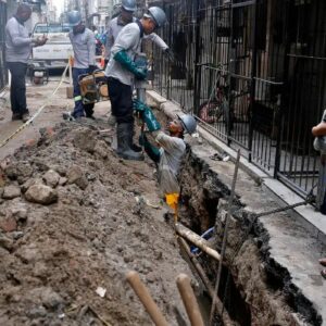 Moradores da Maré denunciam cobranças abusivas de água e esgoto