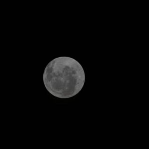 Nasa divulga foto inédita da curvatura da Lua capturada pela Artemis 2