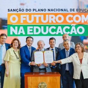 Novo Plano Nacional de Educação é visto como marco por especialistas