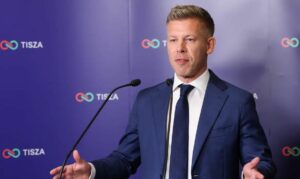 Péter Magyar vence eleições na Hungria e encerra 16 anos de era Orbán