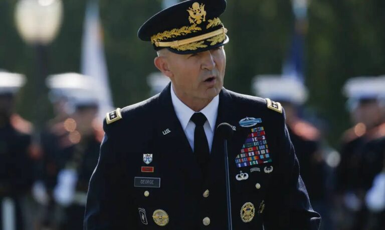 Secretário de Defesa dos EUA demite chefe do Estado-Maior do Exército