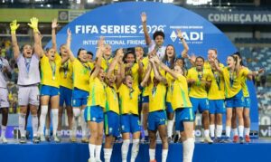 Seleção Feminina vence o Canadá e conquista o título da FIFA Series