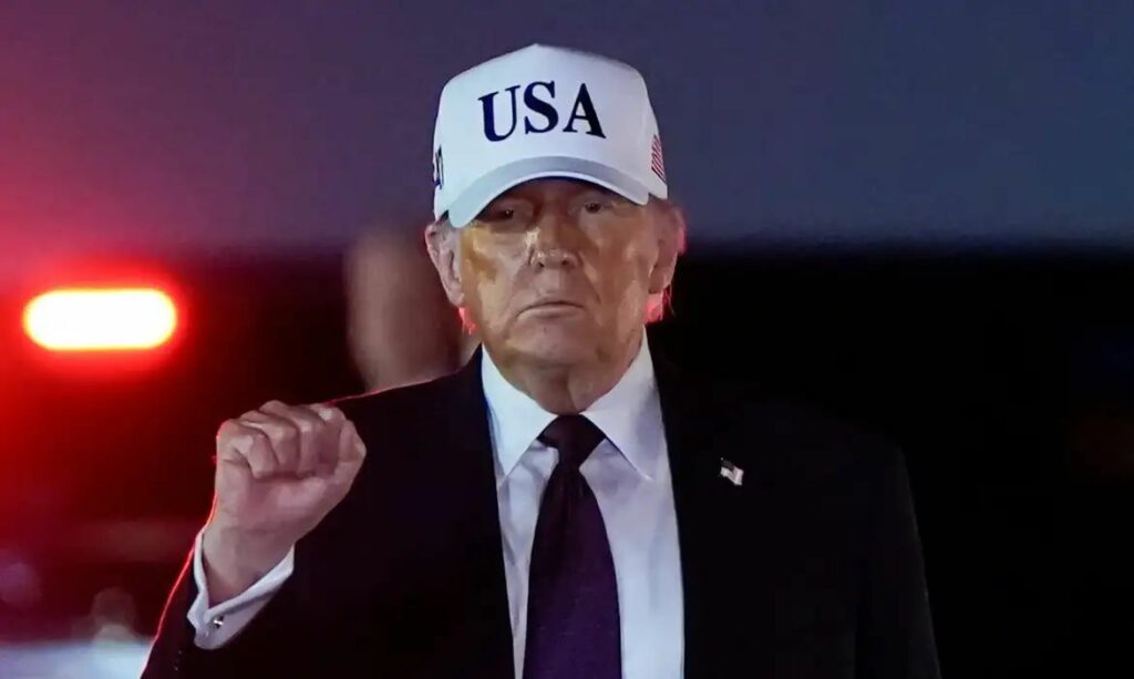 Trump ataca Papa Leão XIV e o chama de 'terrível em política externa'