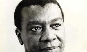 Fliaraxá celebra centenário de Milton Santos e discute identidade