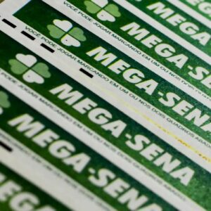 Mega-Sena acumula e prêmio principal chega a R$ 60 milhões