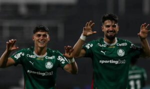Palmeiras vence Sporting Cristal e assume liderança na Libertadores