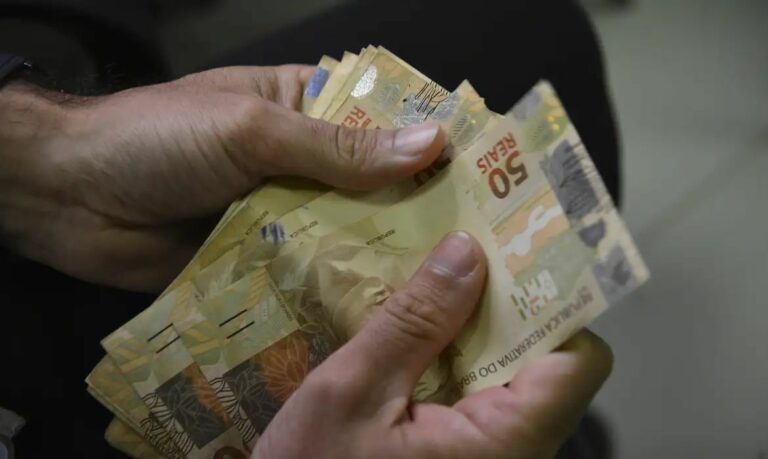 Bolsa Família: Caixa paga beneficiários com NIS final 9 nesta segunda