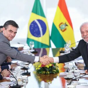 Brasil adota pragmatismo na relação com vizinhos latino-americanos