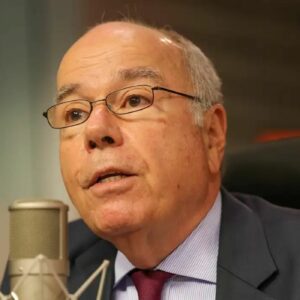 Brasil e China fortalecem laços comerciais em encontro estratégico em Pequim