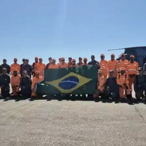 Brasil envia 4º voo de ajuda humanitária à Venezuela após terremotos