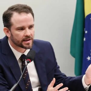 Governo e STF discutem controle de pautas-bomba no Congresso
