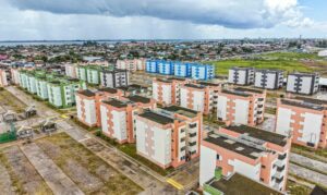 Governo libera R$ 20,5 bilhões para habitação e órgãos federais