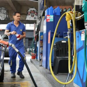 Governo libera R$ 550 milhões para subsidiar importação de diesel