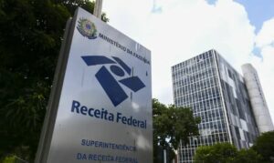 Receita Federal paga maior lote de restituição do IR da história