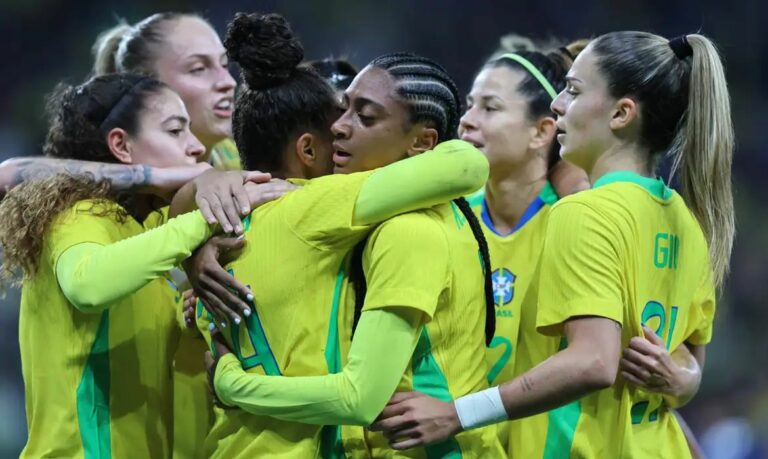 Seleção Feminina enfrenta Estados Unidos em amistoso decisivo em São Paulo
