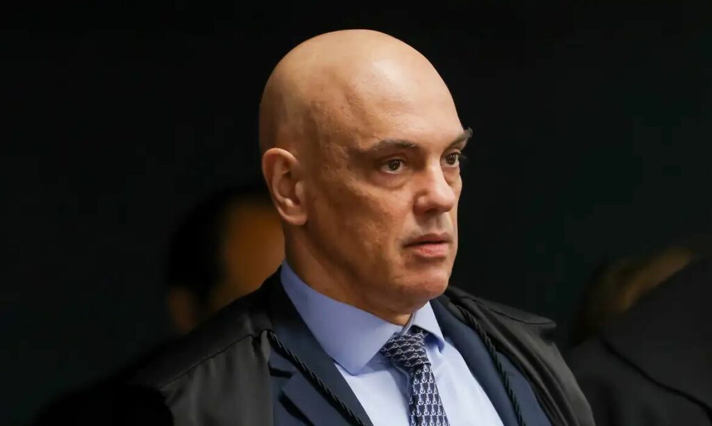 STF: Alexandre de Moraes vota pela condenação de Eduardo Bolsonaro