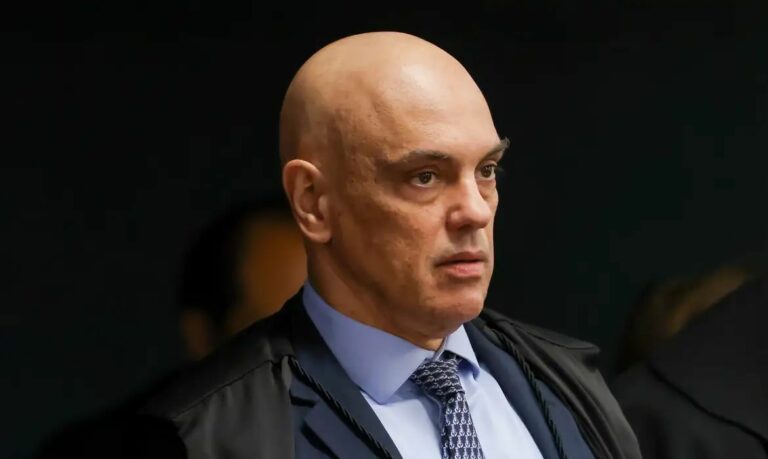 STF: Alexandre de Moraes vota pela condenação de Eduardo Bolsonaro