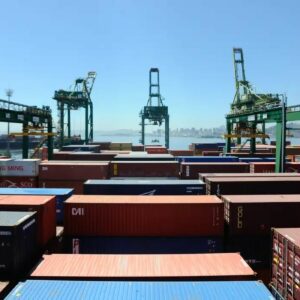 Brasil eleva projeção de superávit comercial para US$ 90 bilhões