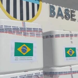 Brasil envia 690 mil doses de vacinas como ajuda humanitária à Venezuela