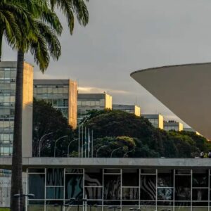 Congresso entra em recesso sem votar PEC 6x1 e PL da Misoginia